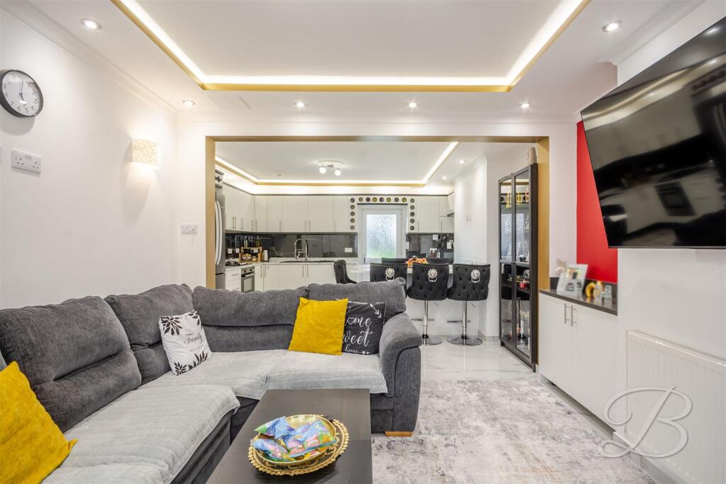 Main image of property: Smith Street, Mansfield