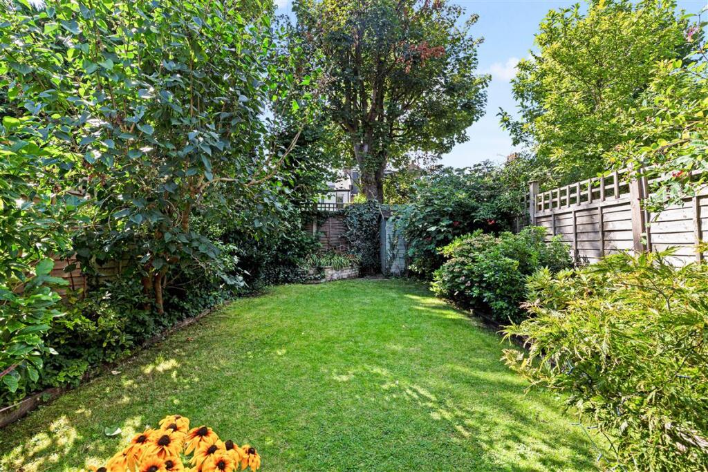 Crescent Lane, SW4 photo 4