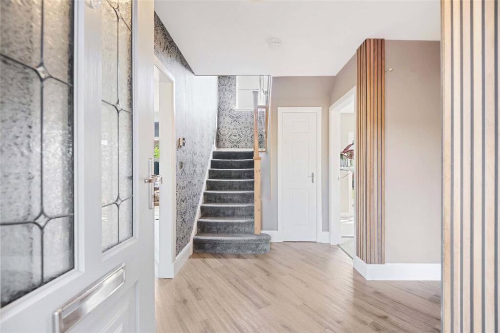 House in Glasgow, Broomhouse - View 5