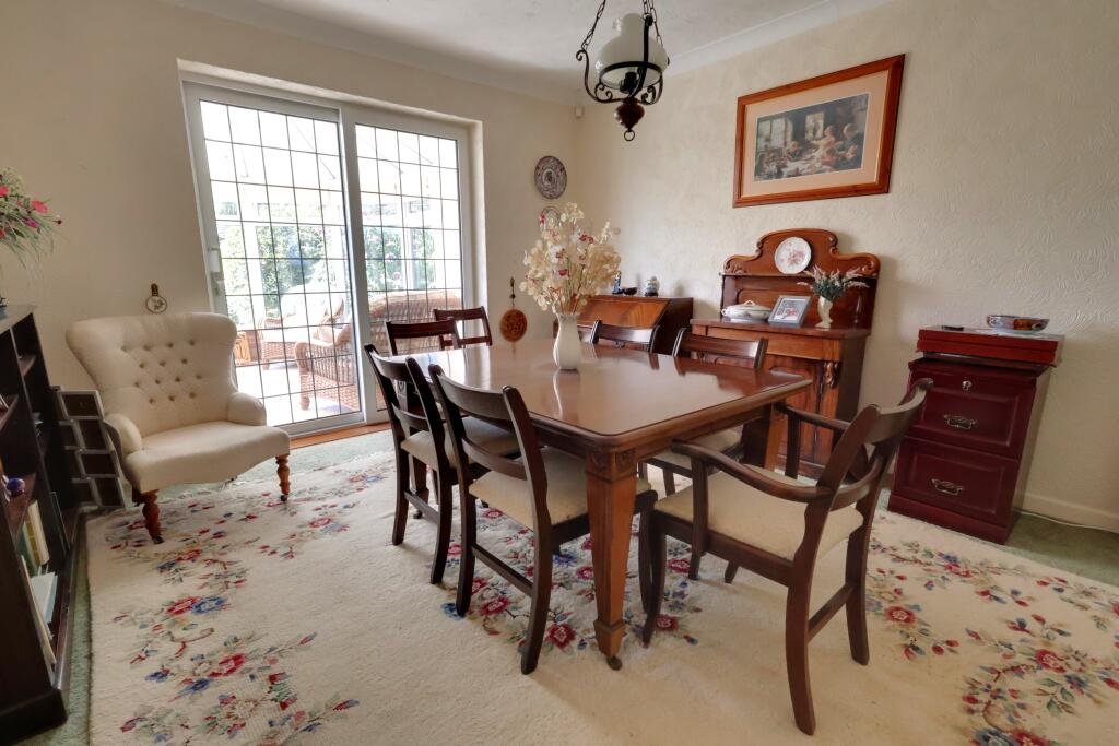 Peak Road, Clanfield photo 4