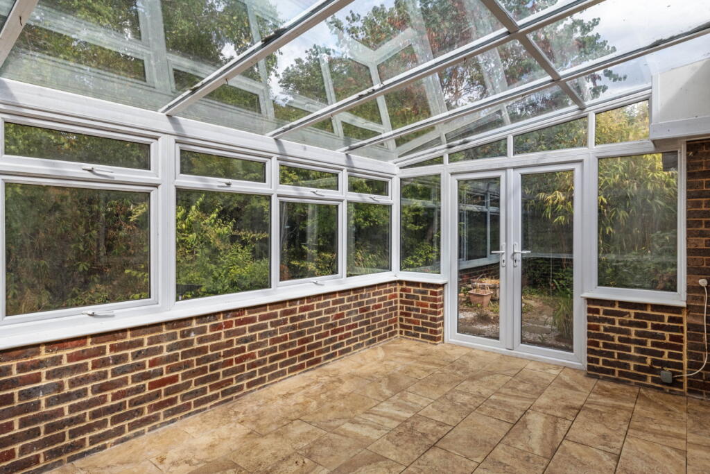 House in Tonbridge - More