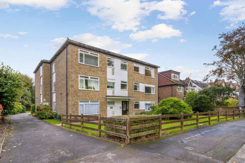 Main image of property: Cambridge Road, London, SW20