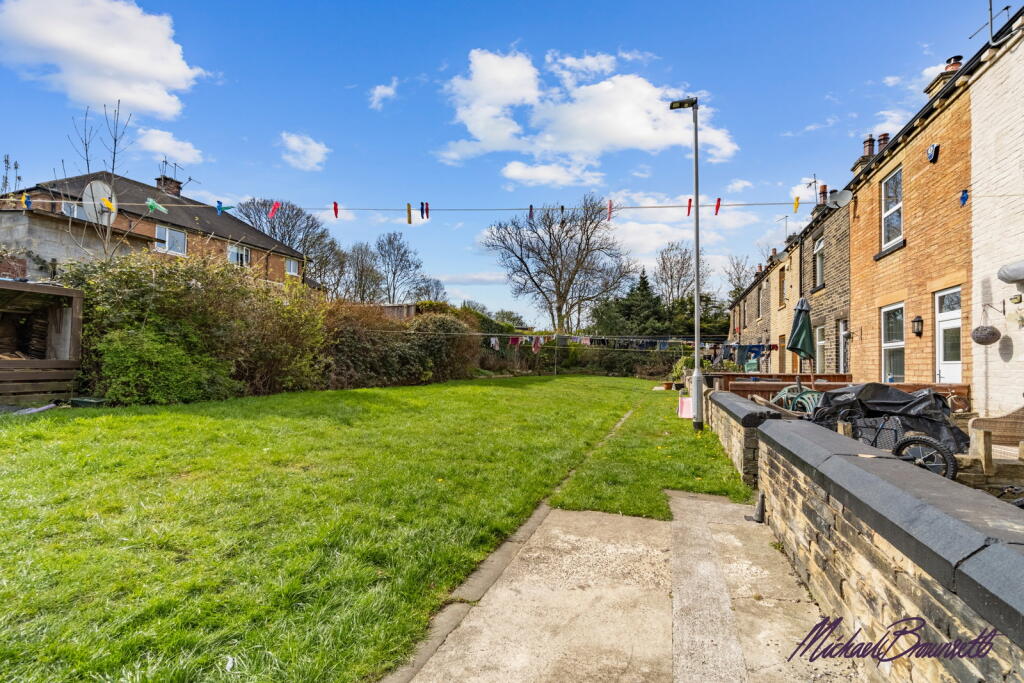 Additional image 22 of South View, Greengates, Bradford, BD10 0QX