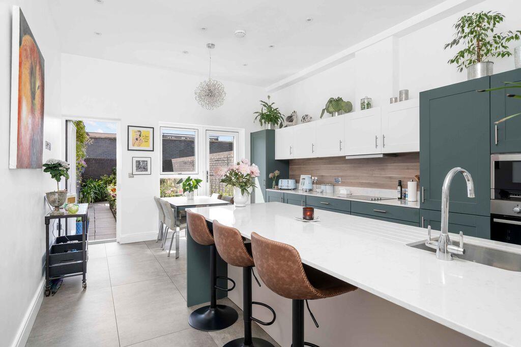 Main image of property: Gayford Road W12