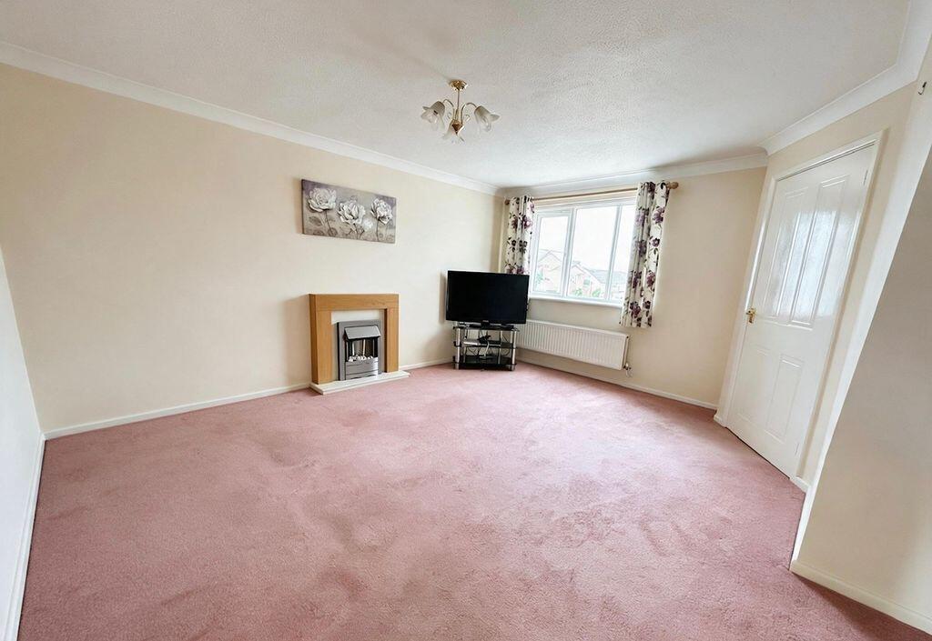 Woodlands Reach, Cinderford photo 4