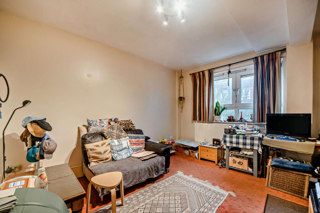 Apartment in London - View 3