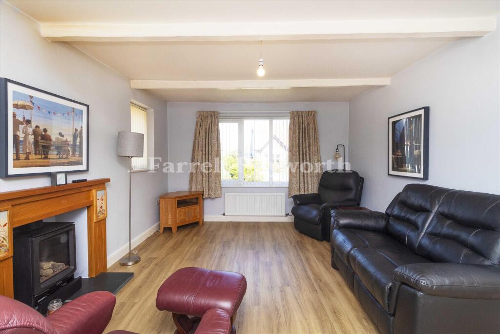 Royds Grove, Heysham, Morecambe photo 3
