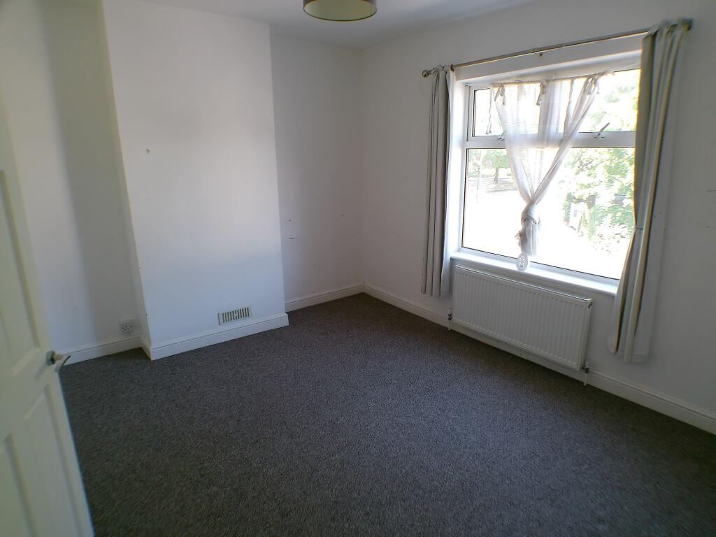 House in Guildford - View 5