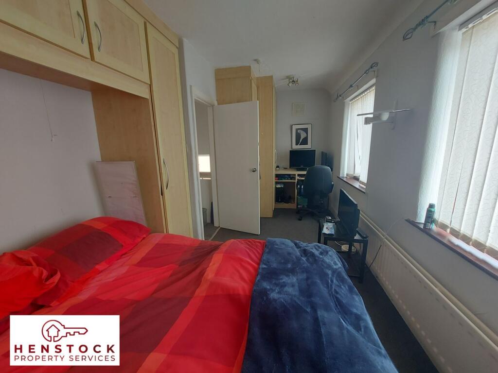 House in Manchester, Greater Manchester - View 4