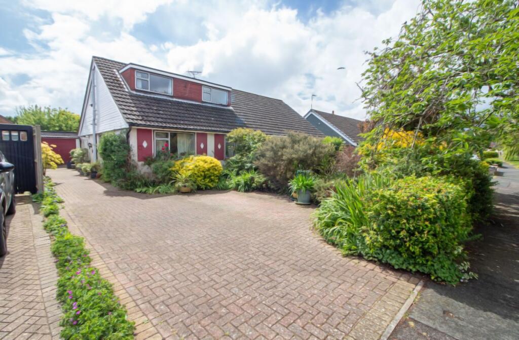 Main image of property: Andrew Crescent, Waterlooville, PO7 6BG