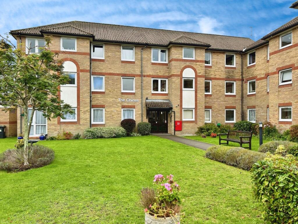 1-bed house on Alum Chine Road, WESTBOURNE, BH4, £135,000