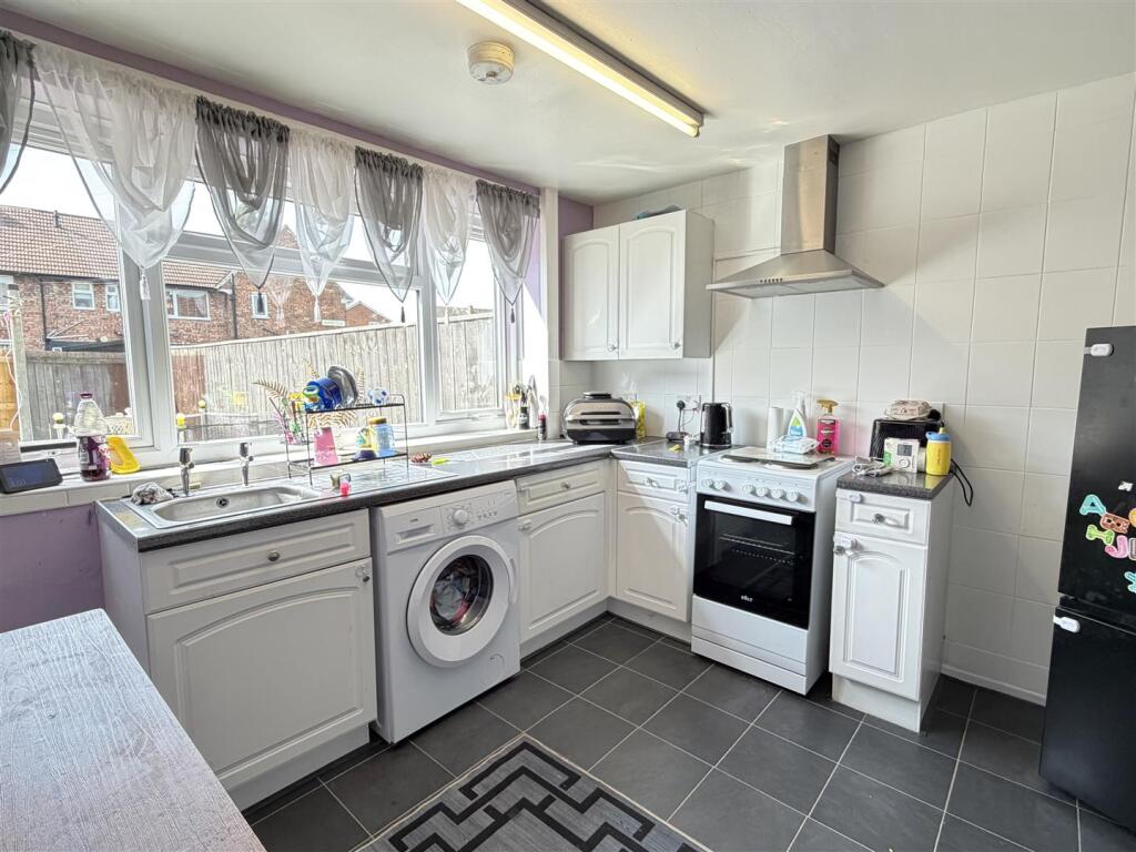 House in Stockton-on-Tees, Saint Ann's, Portrack - View 3