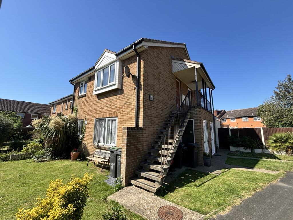 Main image of property: Osprey Gardens, Lee-on-the-solent, Hampshire