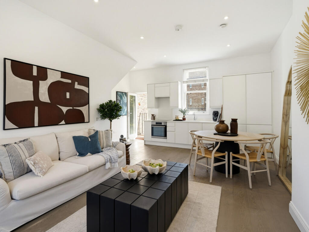 Main image of property: Hetley Road, London, W12