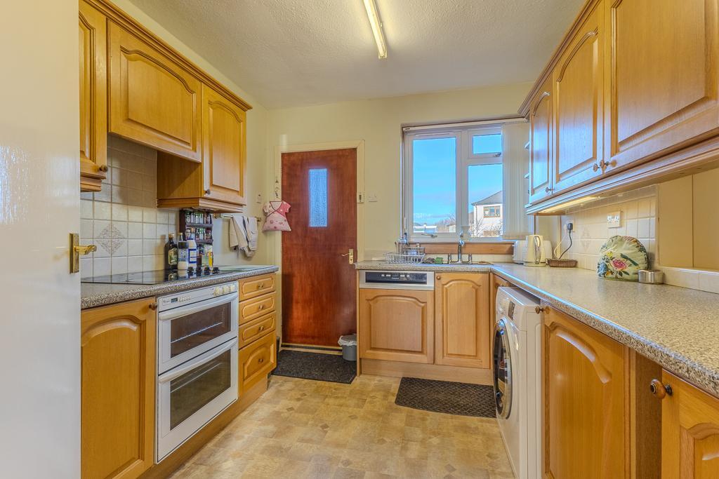 House in Kirkintilloch, East Dunbartonshire - More