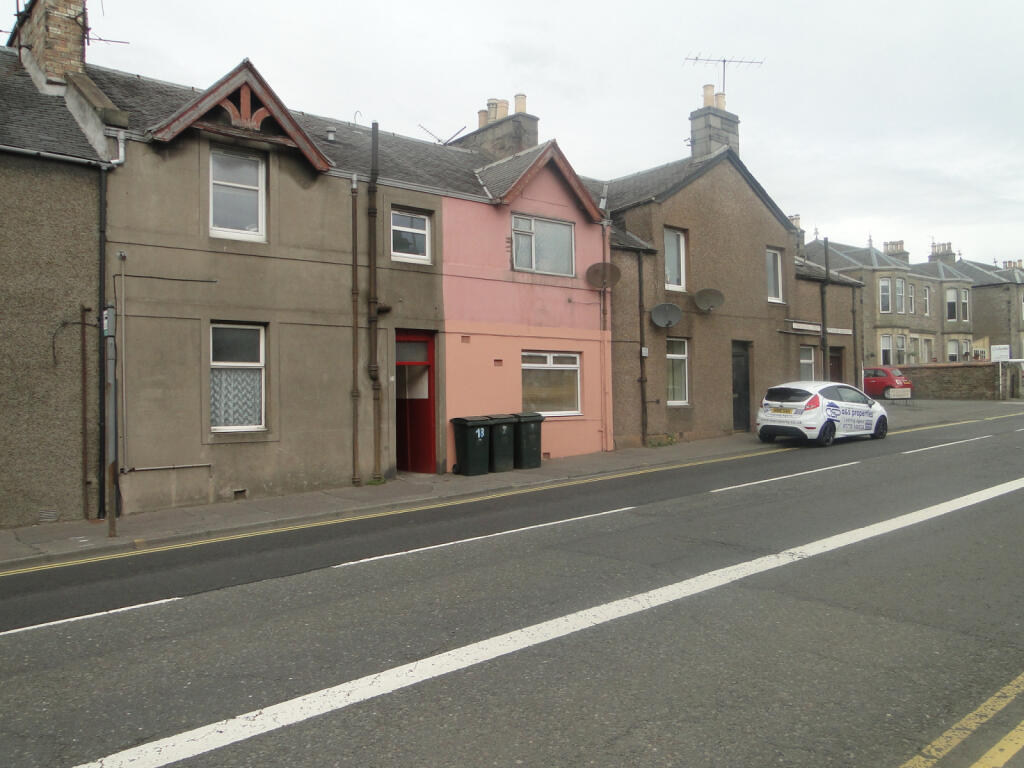 Main image of property: 18b, Strathmore Street, Perth, Perth And Kinross, PH2 7HP