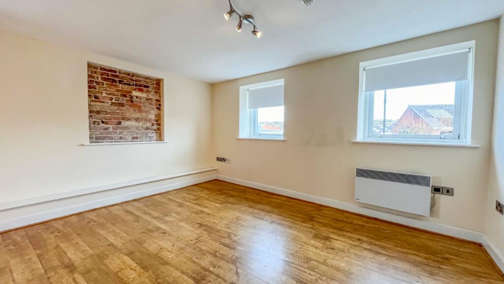 Furleys Wharf, Gainsborough, Lincolnshire, DN21 photo 2