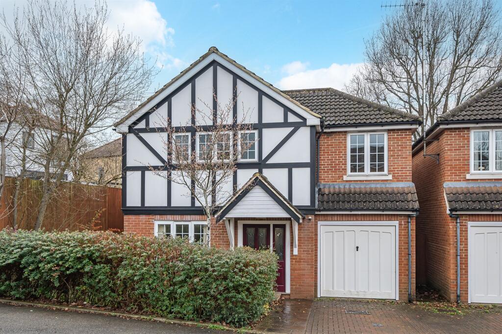 Main image of property: Amber Close, County Gate, New Barnet, En5