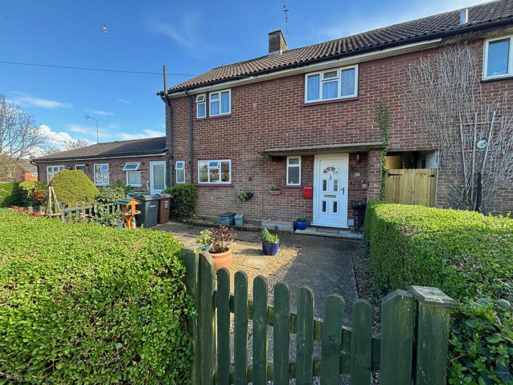 Main image of property: Manor Road, London Colney, AL2