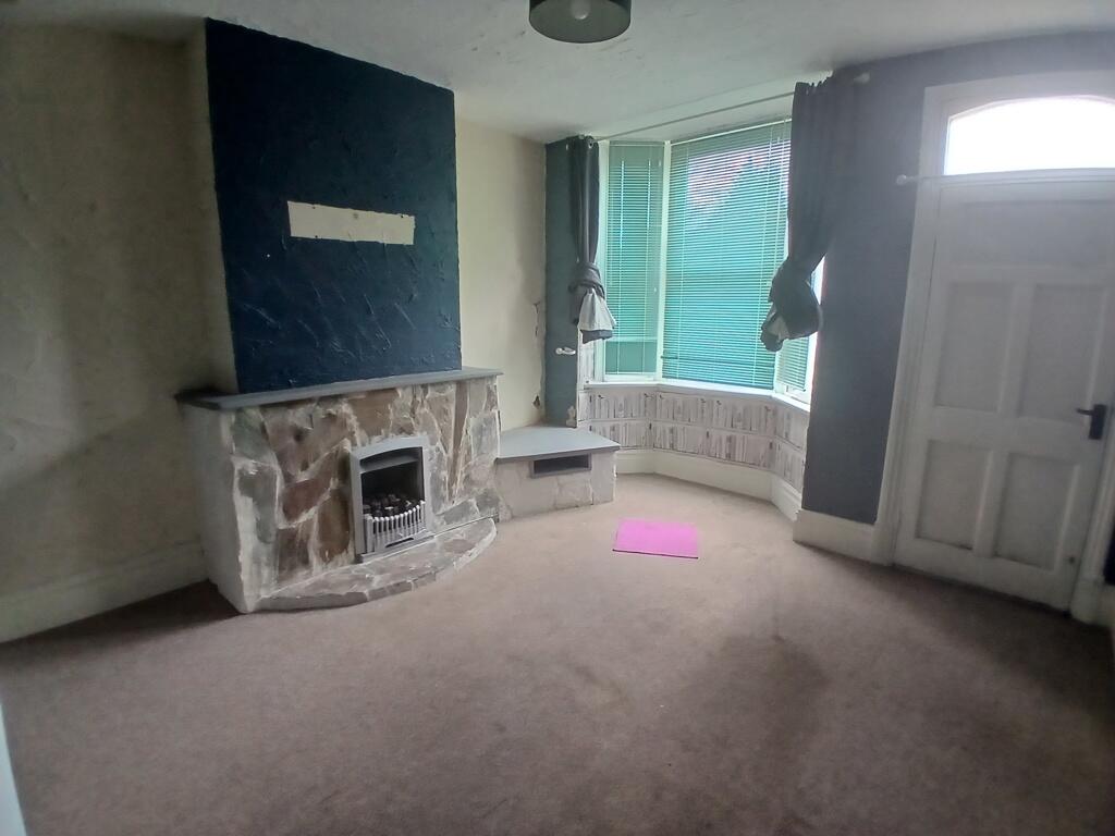38 The Green, Church Street, Burbage, Hinckley, Leicestershire, LE10 2DG photo 2