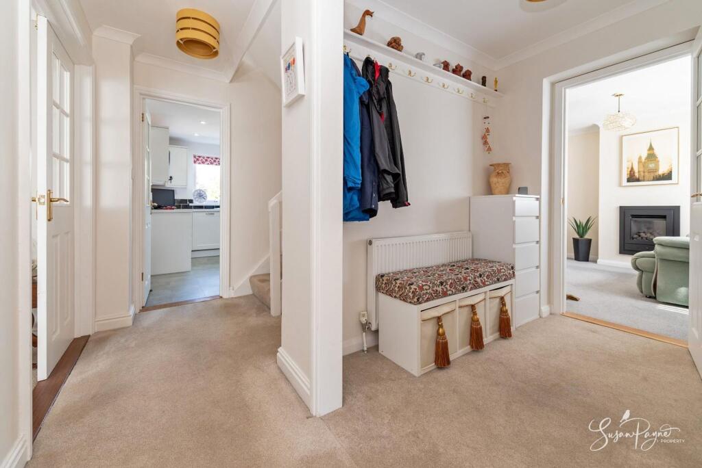 House in Portsmouth - More