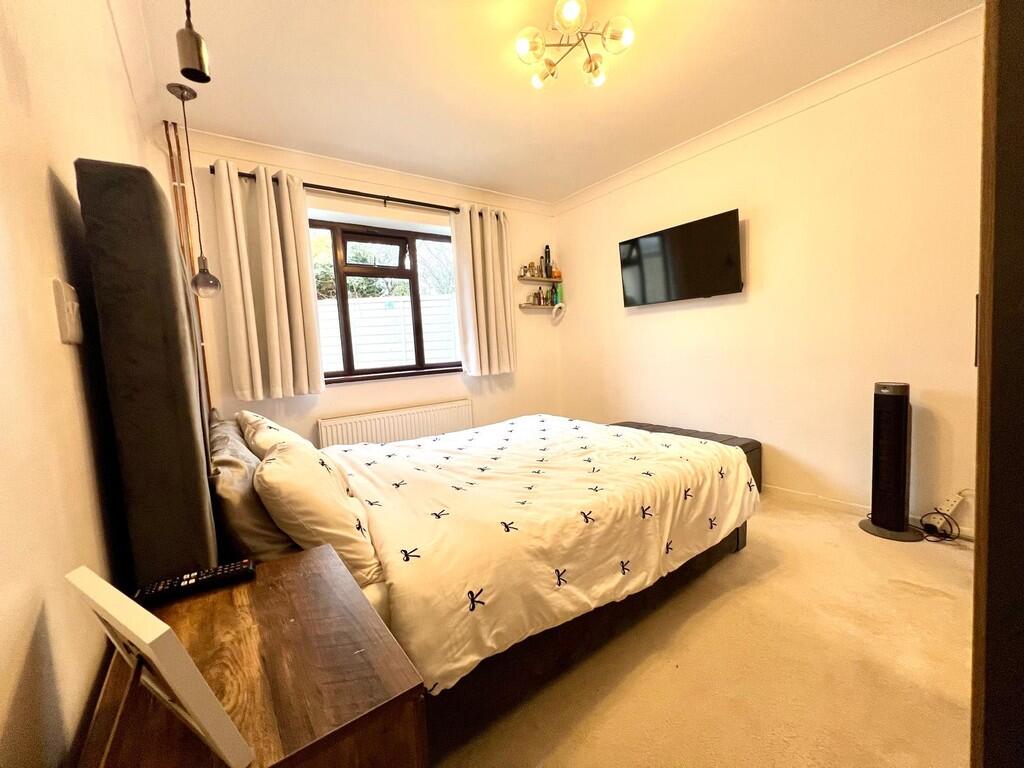 House in East Cambridgeshire, Sutton - More