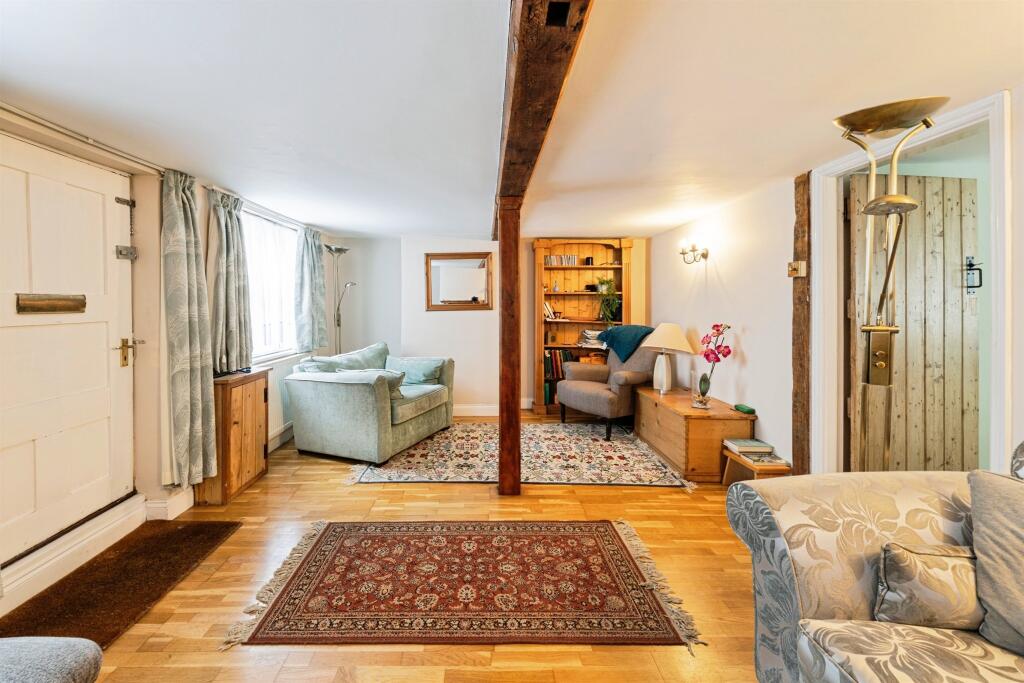 House in Milton Keynes - View 3