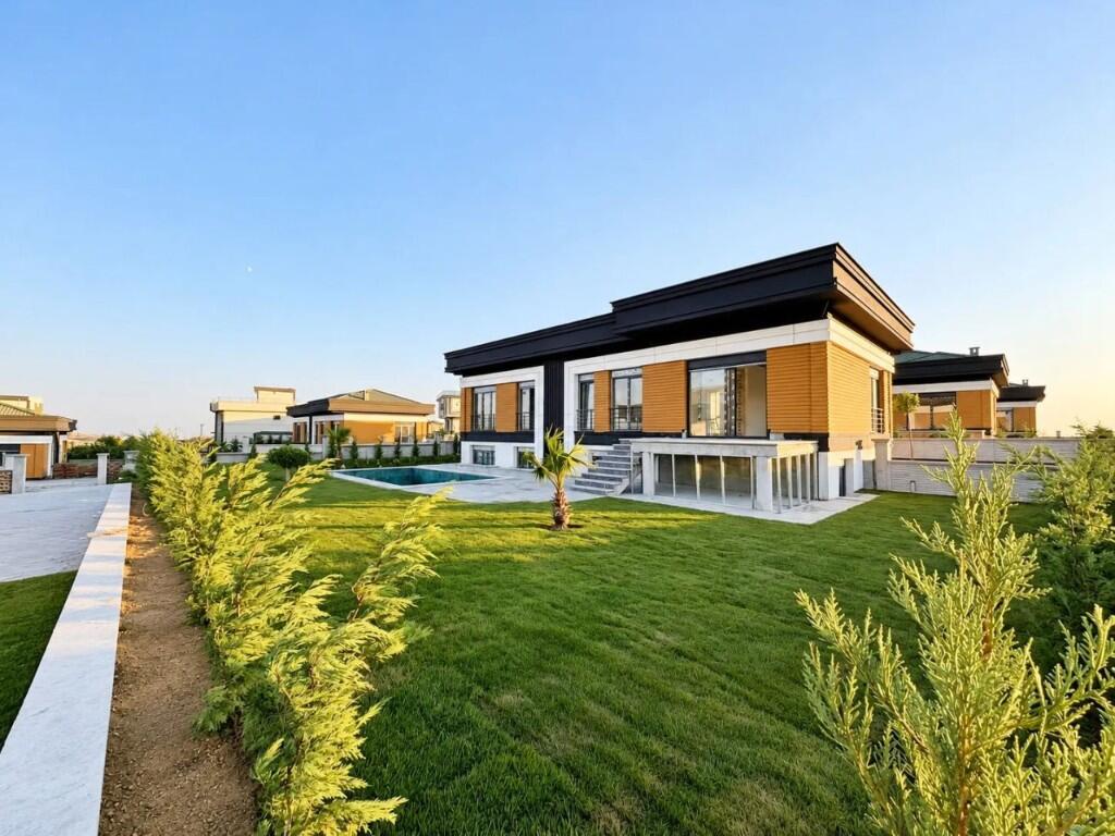 Main image of property: Büyükçekmece, Büyükçekmece, Istanbul