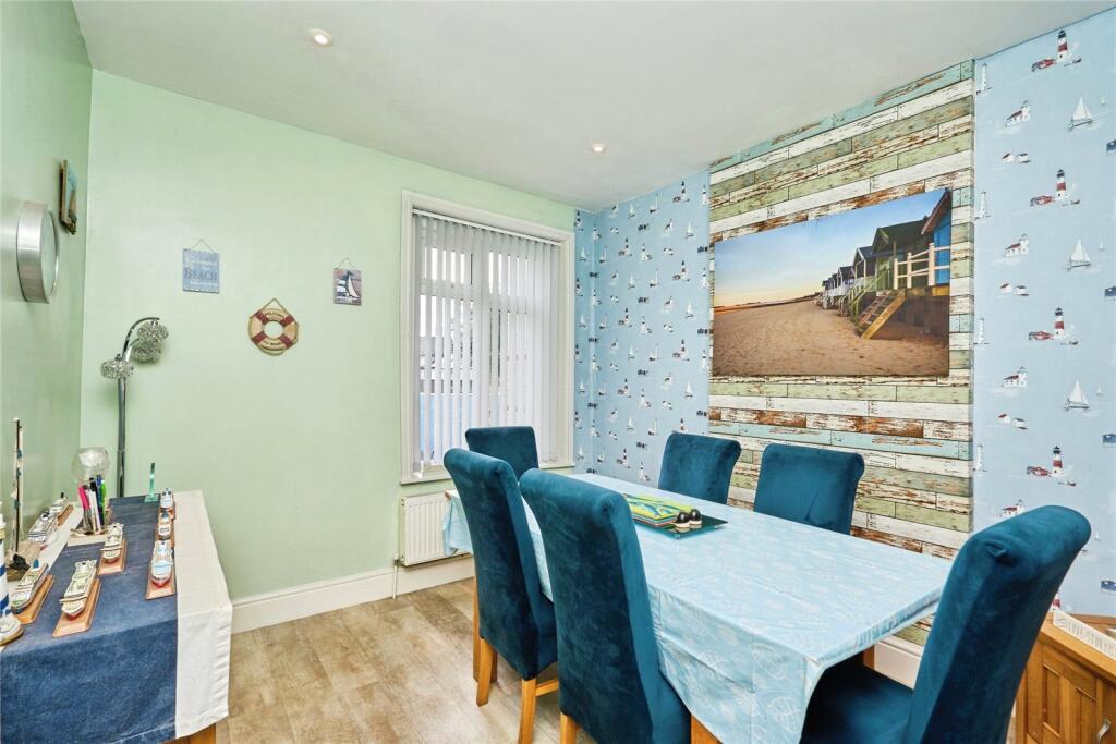 House in Portsmouth - View 4