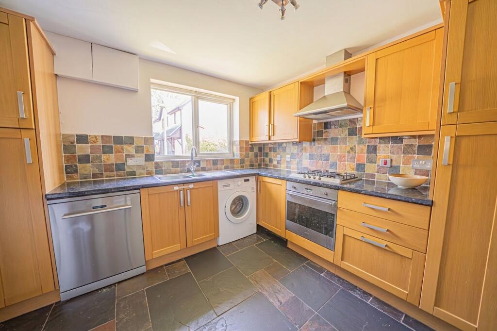 House in Solihull, Dorridge - View 2