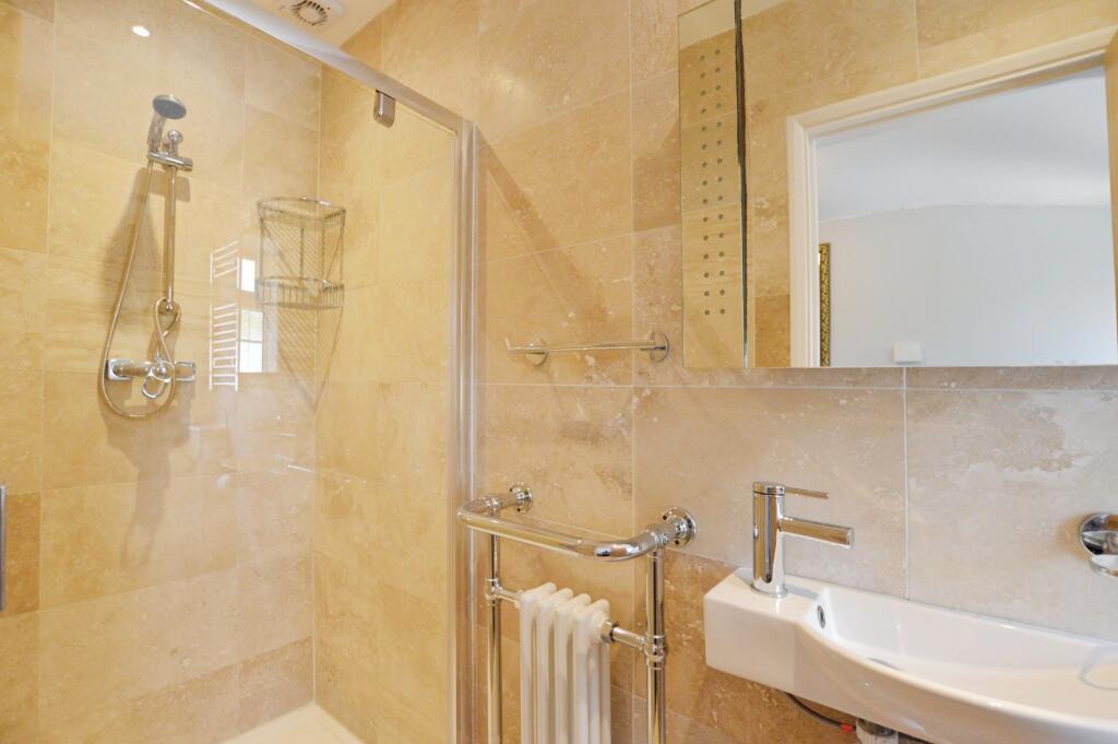 Additional image 14 of Carpenders Close, Harpenden, AL5