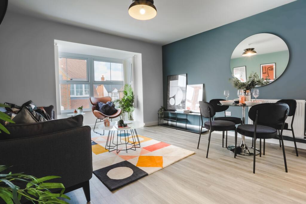 Main image of property: Queensway,
Llanwern,
Newport,
NP19 4FX