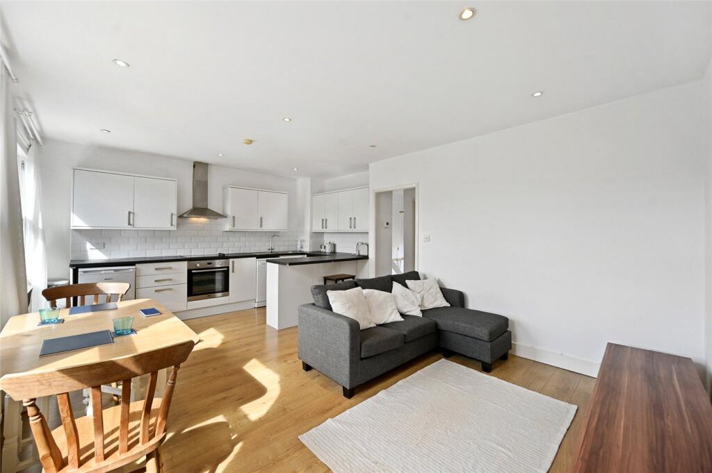 Apartment in London - View 4