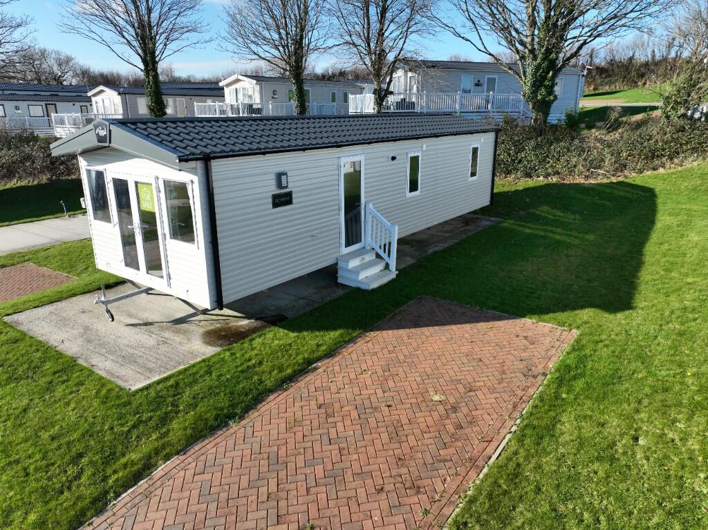 Meadow Lakes, Hewas Water, PL26 7JG - View 2