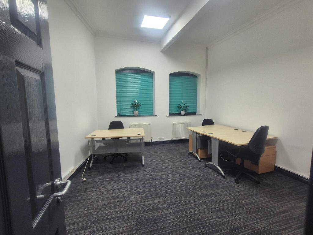 Office 9d.jpg