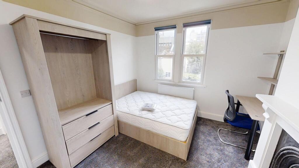 House in Bristol, Tyndall's Park, Cotham - View 5