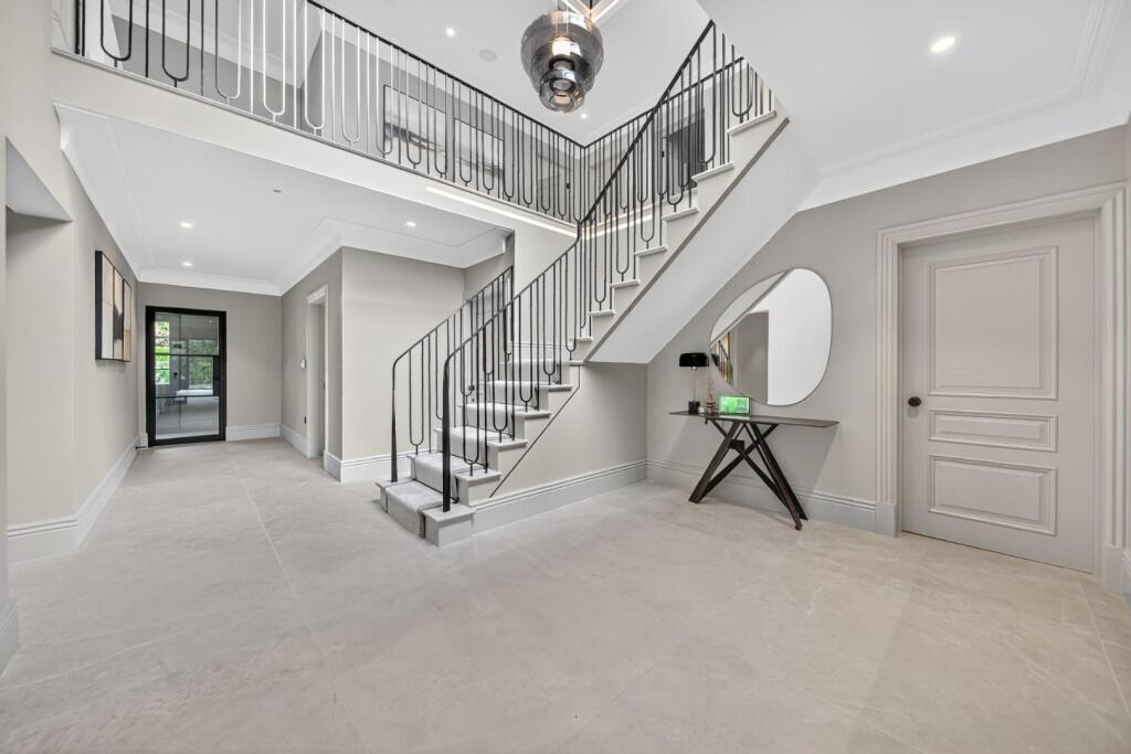 House in Leeds - View 4