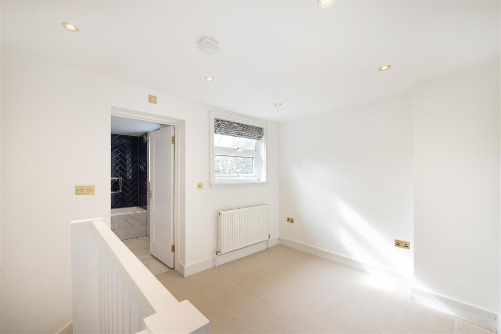 Additional image 7 of Grove Road, Harpenden