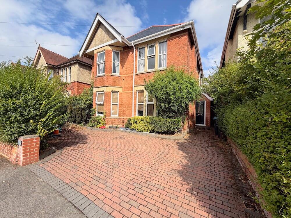 Main image of property: Parkstone Avenue, Penn Hill, BH14