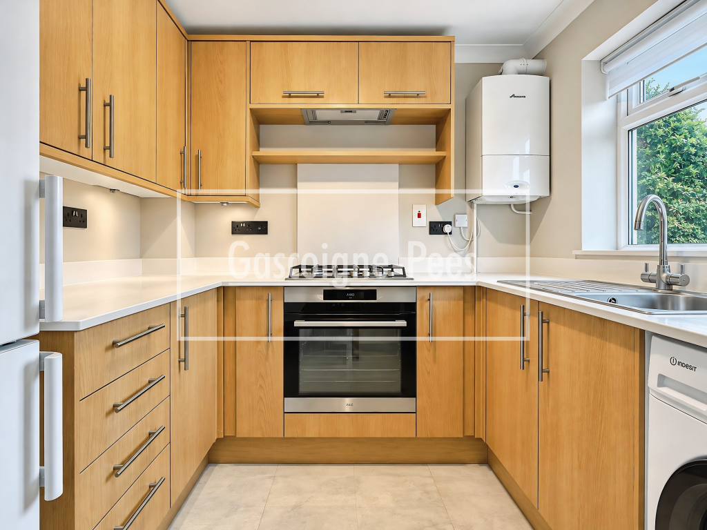 House in Guildford, Surrey - View 4