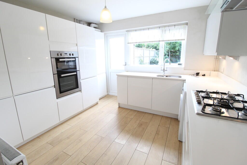 House in West Suffolk, Bury St Edmunds - View 3