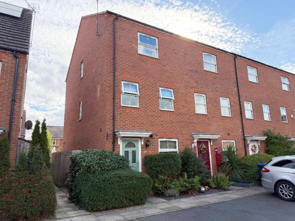 Priors Grove Close, Chase Meadow, Warwick