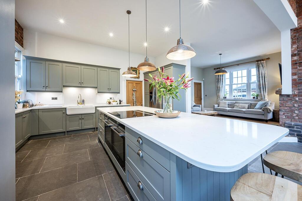 Additional image 8 of Malthouse Lane, Earlswood, Solihull