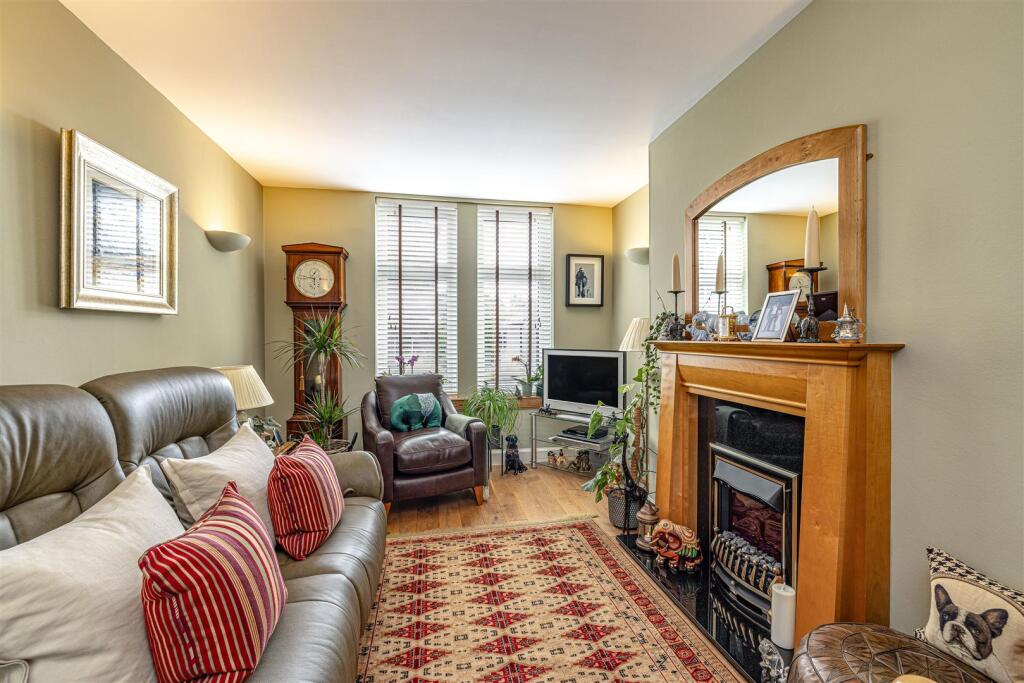 Apartment in Galashiels - View 2