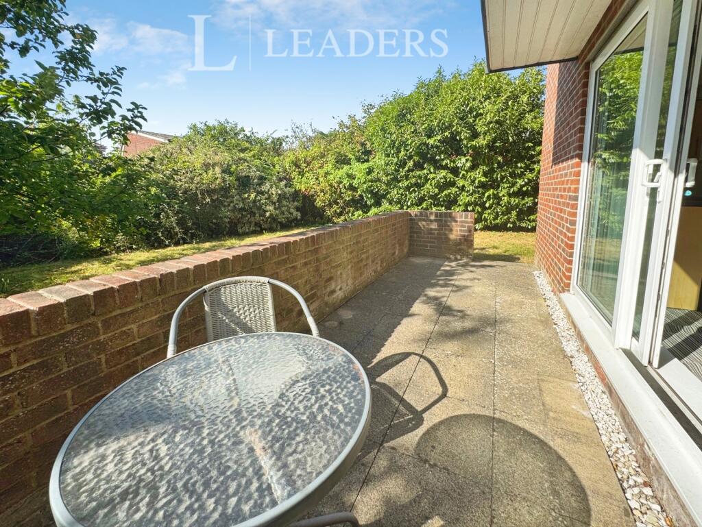 Main image of property: London Road, Waterlooville, Hampshire