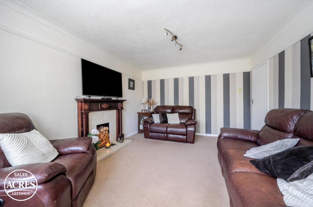 Blackberry Lane, Four Oaks, Sutton Coldfield photo 5