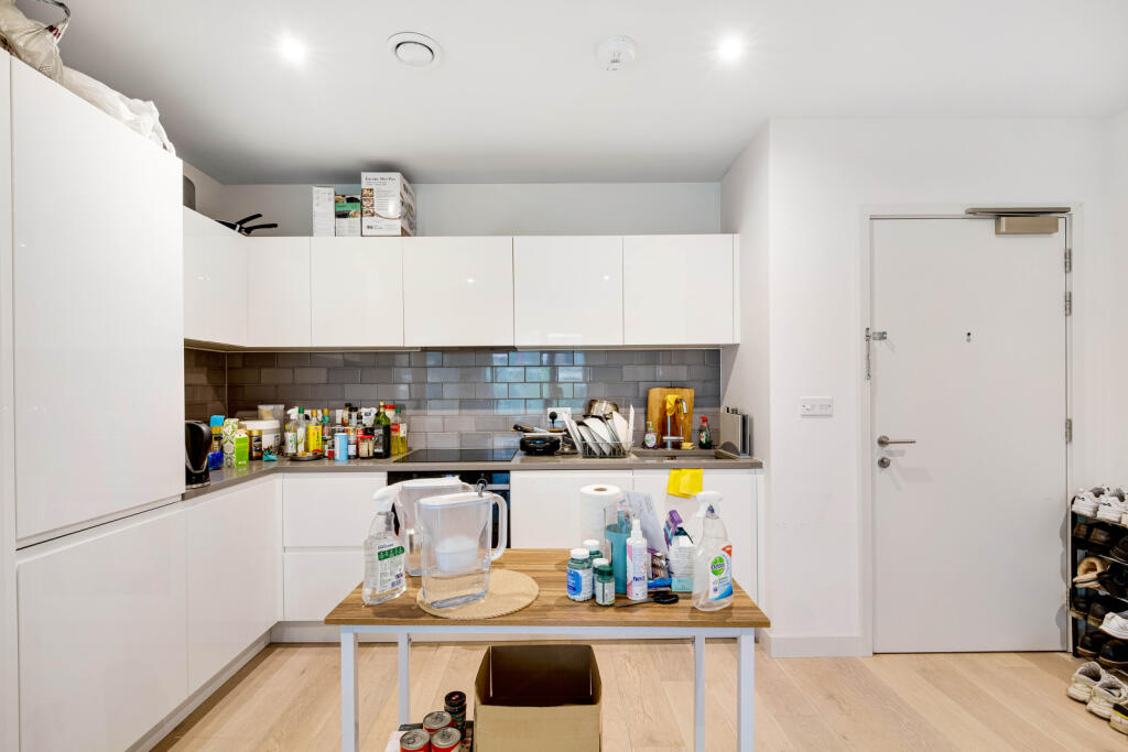 Apartment in London - View 4