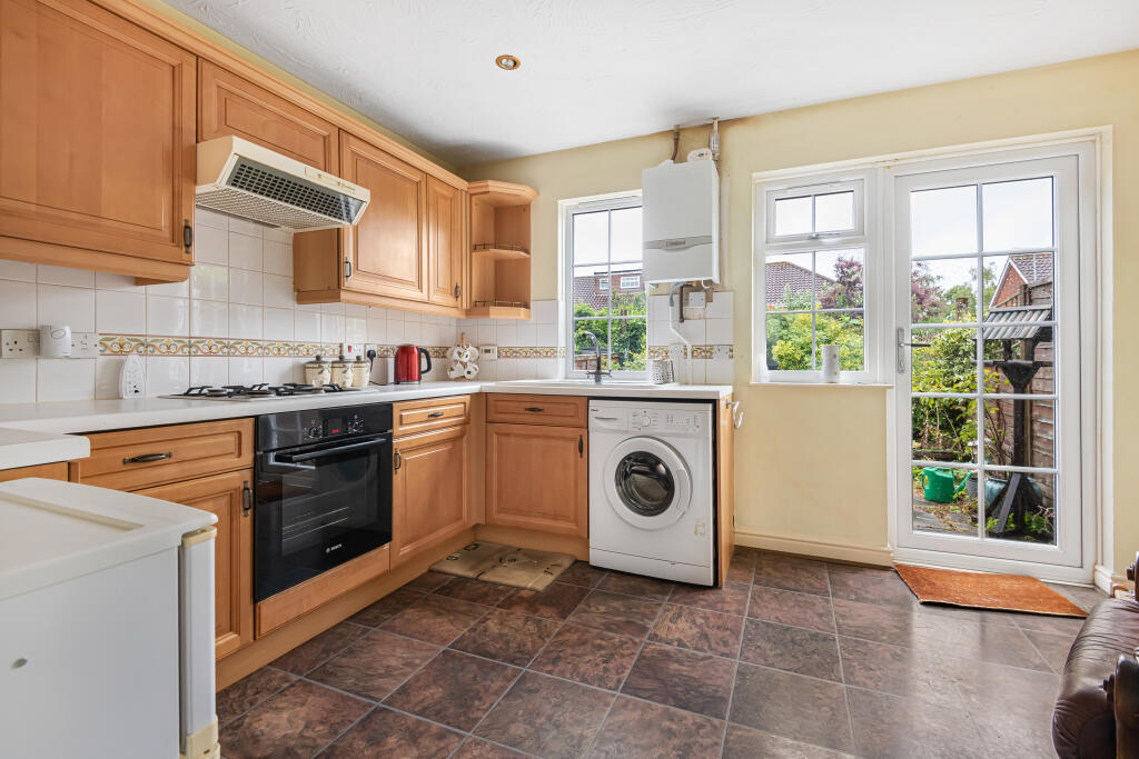 Longcroft Gardens, Welwyn Garden City, AL8 - View 6