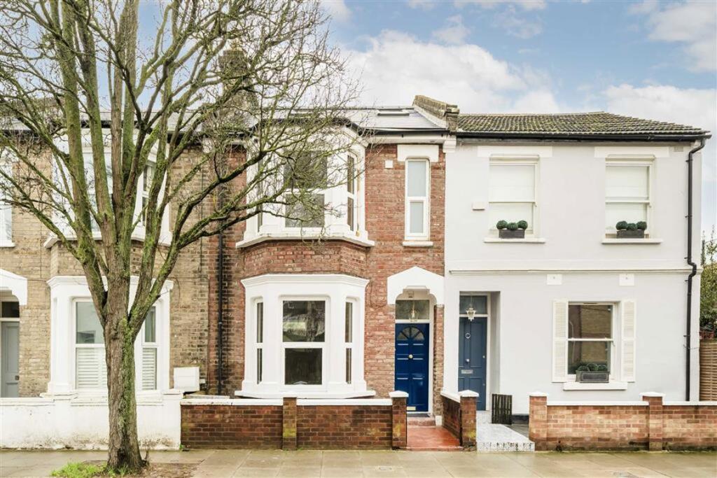 Main image of property: Cobbold Road, Askew Village