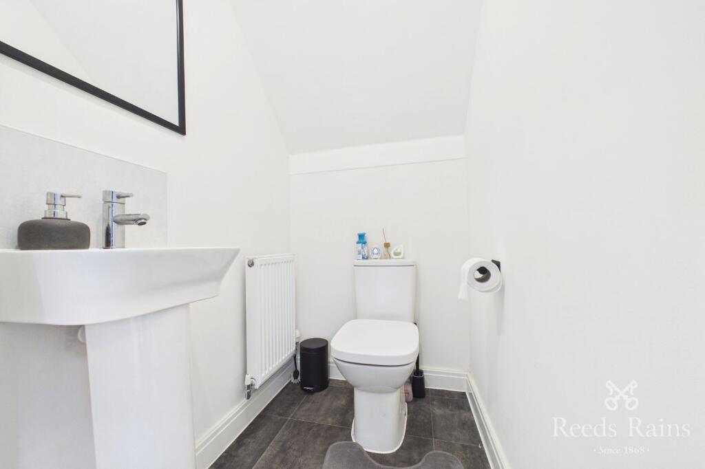 Cohen Avenue, Denton, Manchester, Greater Manchester, M34 photo 4